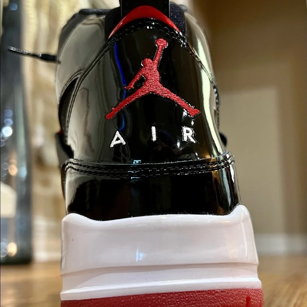 Mens Jordan Flight 45 High Basketball Shoes - Picture 2 of 6